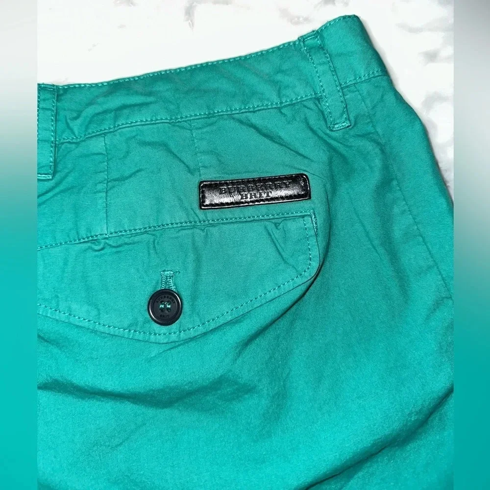 Burberry Men Brit Shorts (30W) 8Inch Khaki Green Shorts - Picture 7 of 9
